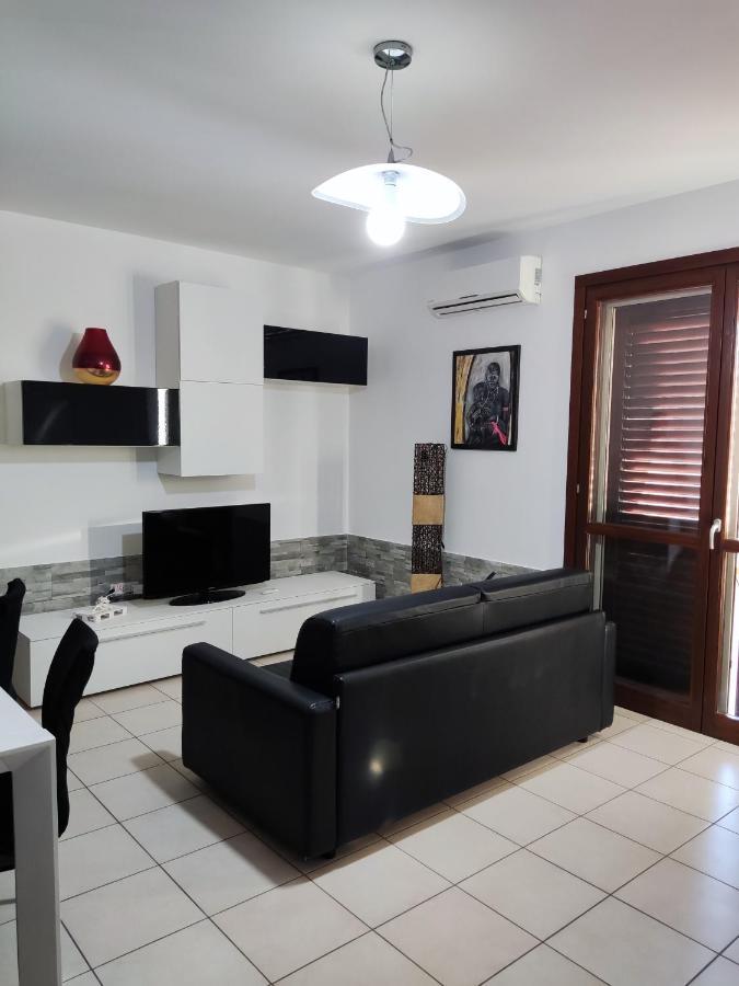 Vico Stazione Apartment Uta Extérieur photo