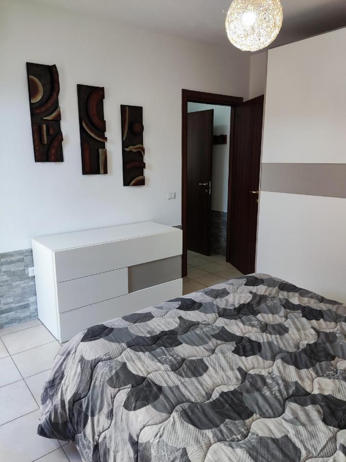 Vico Stazione Apartment Uta Extérieur photo
